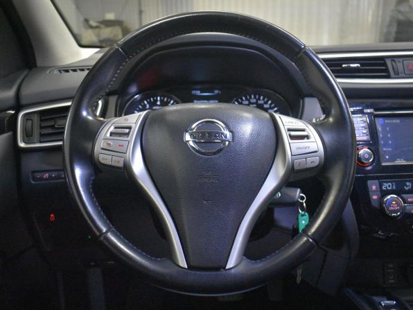 Nissan Qashqai II с пробегом 2016 года, цена 1 499 000 рублей, 118837 км, внедорожник, Автокод Объявления