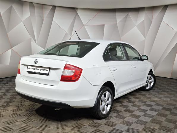 Skoda Rapid I с пробегом 2014 года, цена 825 000 рублей, 139105 км, лифтбек, Автокод Объявления