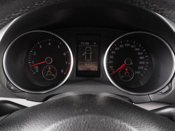 Volkswagen Golf VI с пробегом 2011 года, цена 869 000 рублей, 246071 км, хэтчбек, Автокод Объявления
