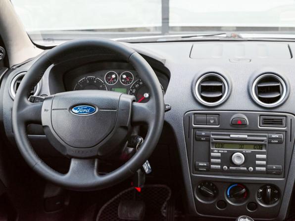 Ford Fusion I Рестайлинг с пробегом 2008 года, цена 399 000 рублей, 190090 км, хэтчбек, Автокод Объявления
