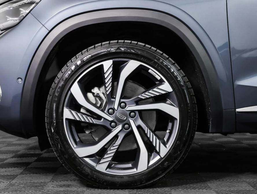 Geely Monjaro I Москва  - изображение 30