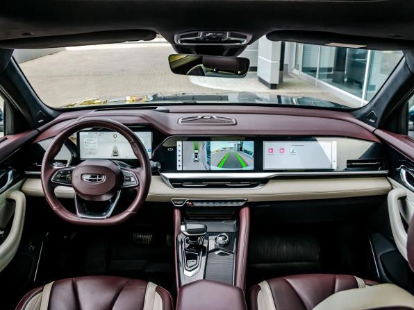 Geely Monjaro I с пробегом 2023 года, цена 2 600 000 рублей, 133727 км, внедорожник, Автокод Объявления