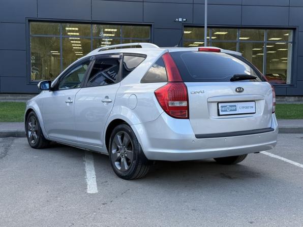 Kia Ceed I Рестайлинг с пробегом 2011 года, цена 679 000 рублей, 282492 км, универсал, Автокод Объявления