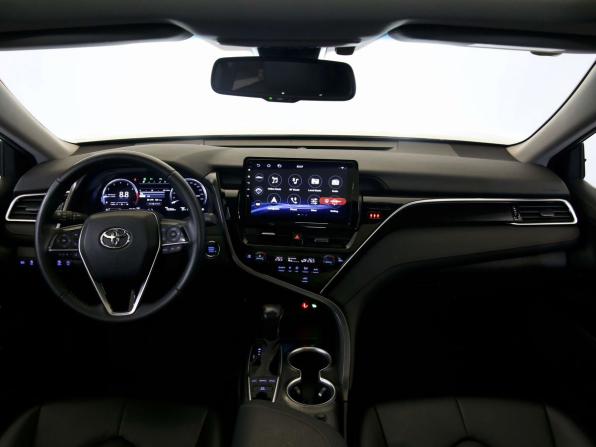 Toyota Camry VIII (XV70) Рестайлинг с пробегом 2022 года, цена 3 490 000 рублей, 72350 км, седан, Автокод Объявления