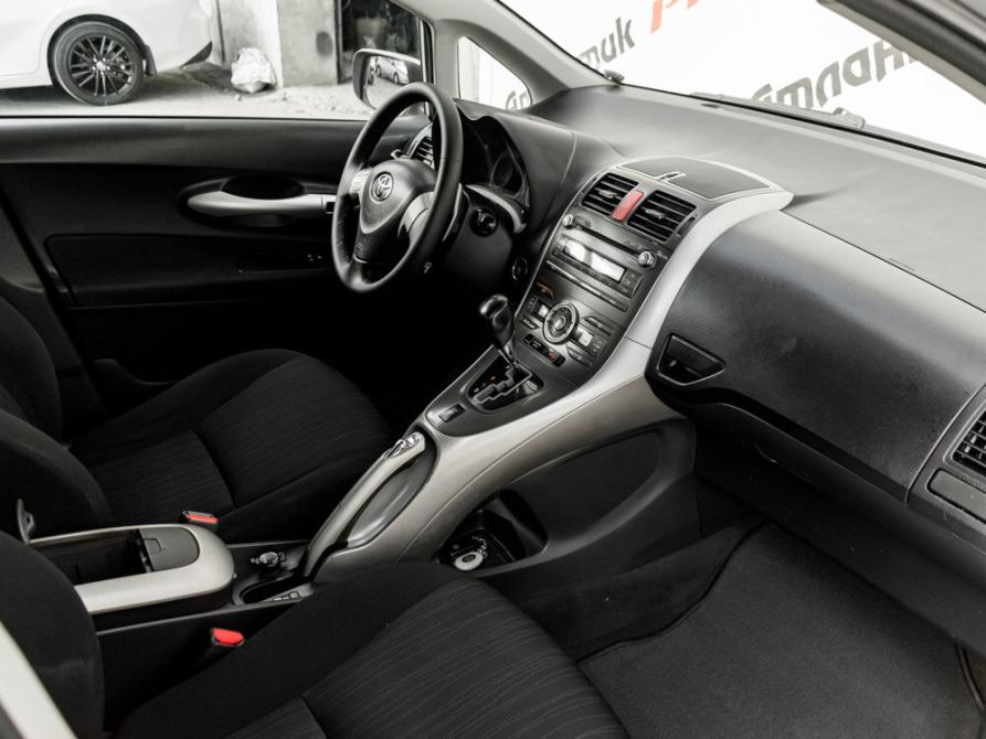 Toyota Auris I Екатеринбург  - изображение 13