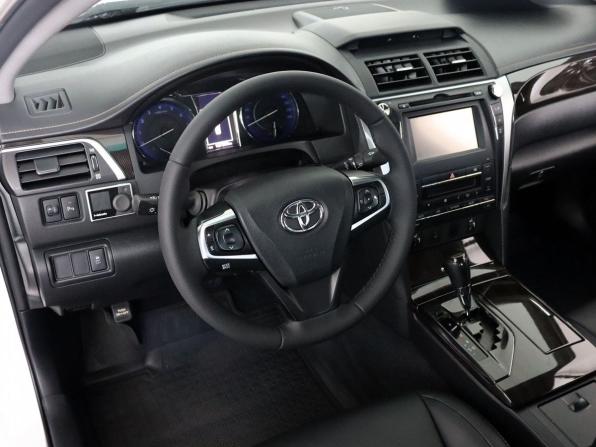 Toyota Camry VII (XV50) Рестайлинг с пробегом 2015 года, цена 1 790 000 рублей, 167208 км, седан, Автокод Объявления