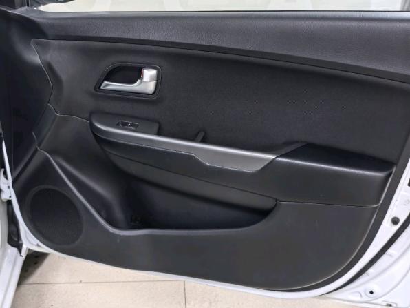 Kia Rio III Рестайлинг с пробегом 2016 года, цена 1 235 000 рублей, 74210 км, седан, Автокод Объявления