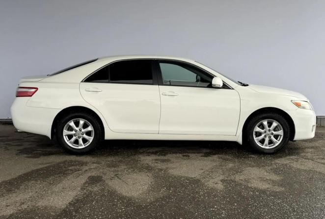 Toyota Camry VI (XV40) Рестайлинг с пробегом 2011 года, цена 1 330 000 рублей, 246597 км, седан, Автокод Объявления
