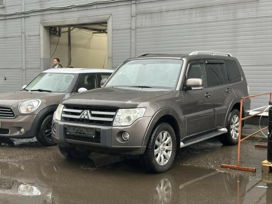Mitsubishi Pajero IV Санкт-Петербург  - изображение 1