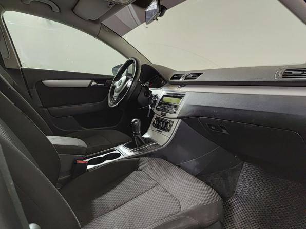 Volkswagen Passat B7 с пробегом 2011 года, цена 855 000 рублей, 275270 км, седан, Автокод Объявления