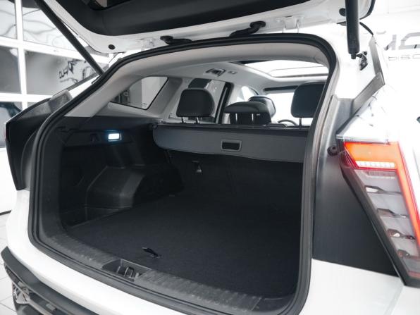 Geely Atlas II с пробегом 2024 года, цена 3 127 850 рублей, 28500 км, внедорожник, Автокод Объявления