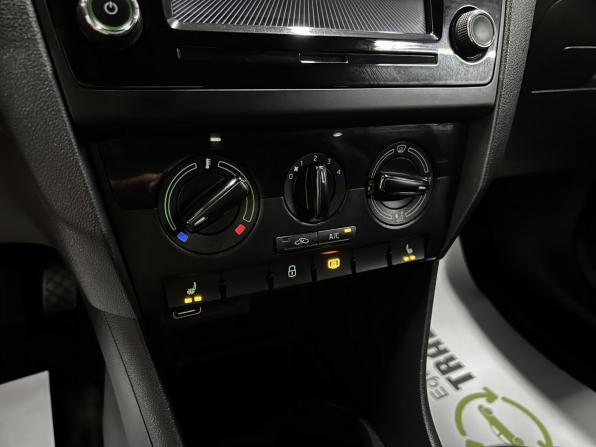 Skoda Rapid I Рестайлинг с пробегом 2018 года, цена 1 200 000 рублей, 128956 км, лифтбек, Автокод Объявления