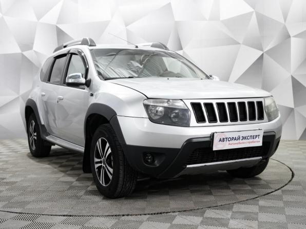 Renault Duster I с пробегом 2011 года, цена 949 000 рублей, 215000 км, внедорожник, Автокод Объявления