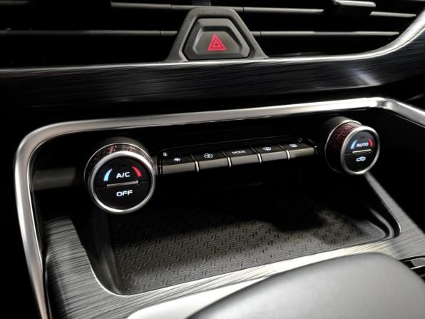 Geely Tugella I с пробегом 2022 года, цена 2 635 000 рублей, 28701 км, внедорожник, Автокод Объявления