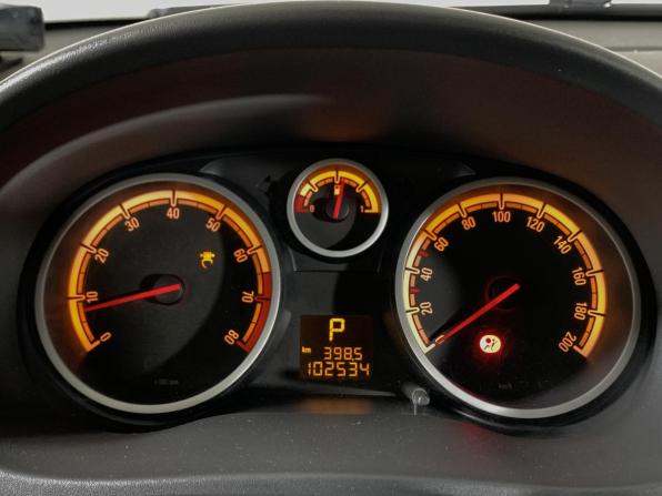 Opel Corsa D Рестайлинг II с пробегом 2013 года, цена 633 000 рублей, 103000 км, хэтчбек, Автокод Объявления