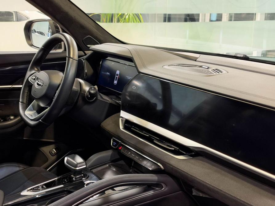 Geely Monjaro I Тверь  - изображение 9