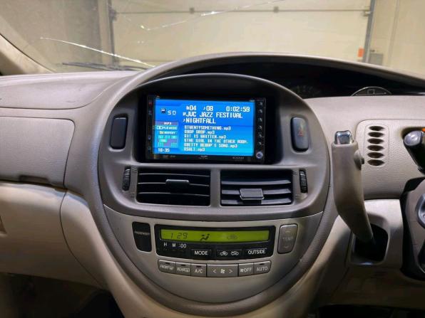 Toyota Estima II с пробегом 2003 года, цена 779 000 рублей, 354219 км, минивэн, Автокод Объявления