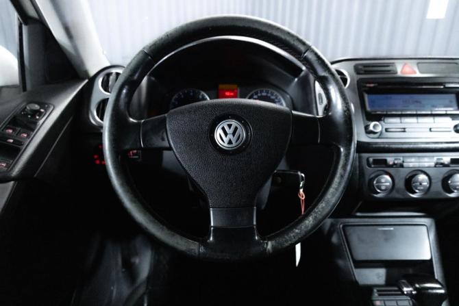 Volkswagen Tiguan I с пробегом 2008 года, цена 800 000 рублей, 218265 км, внедорожник, Автокод Объявления