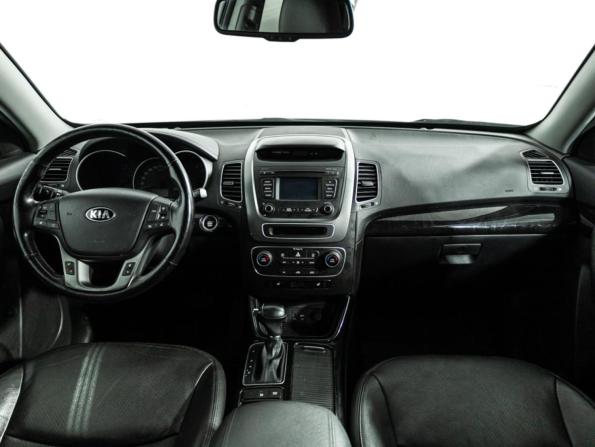 Kia Sorento II Рестайлинг с пробегом 2017 года, цена 1 790 000 рублей, 177915 км, внедорожник, Автокод Объявления
