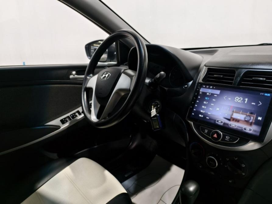 Hyundai Solaris I Курск  - изображение 5