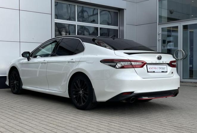 Toyota Camry VIII (XV70) Рестайлинг с пробегом 2021 года, цена 2 900 000 рублей, 114809 км, седан, Автокод Объявления