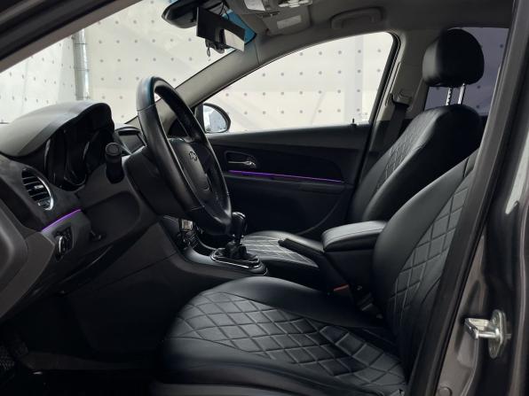 Chevrolet Cruze I с пробегом 2010 года, цена 905 000 рублей, 189531 км, седан, Автокод Объявления