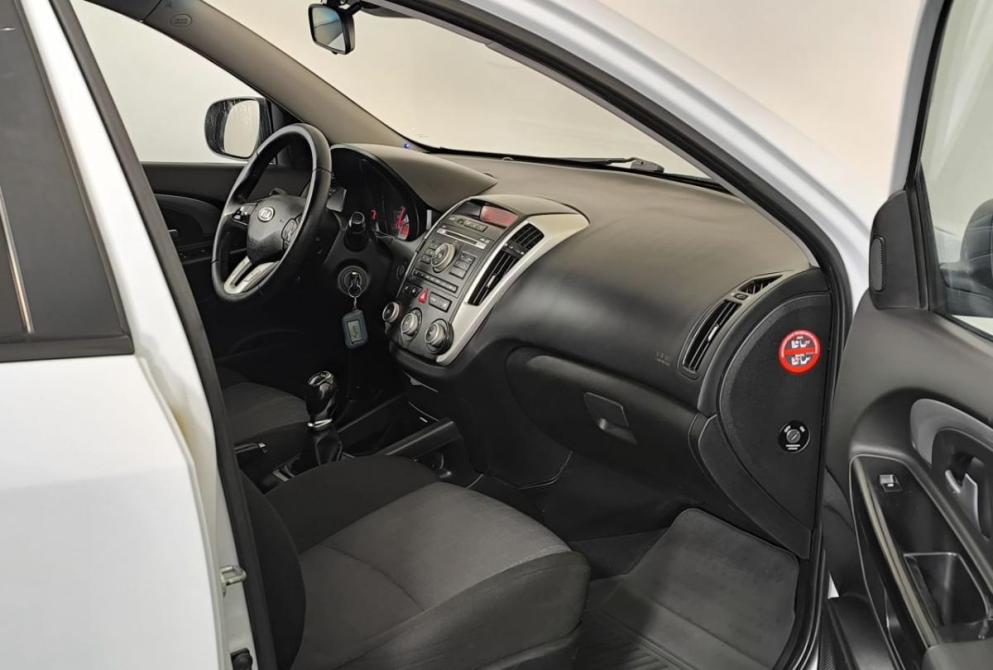 Kia Ceed I Рестайлинг Нижний Новгород  - изображение 9