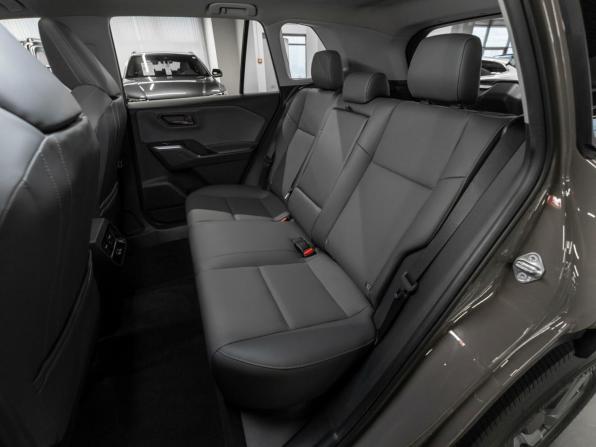 Toyota RAV4 VI (XA60) с пробегом 2026 года, цена 4 300 000 рублей, 26 км, внедорожник, Автокод Объявления
