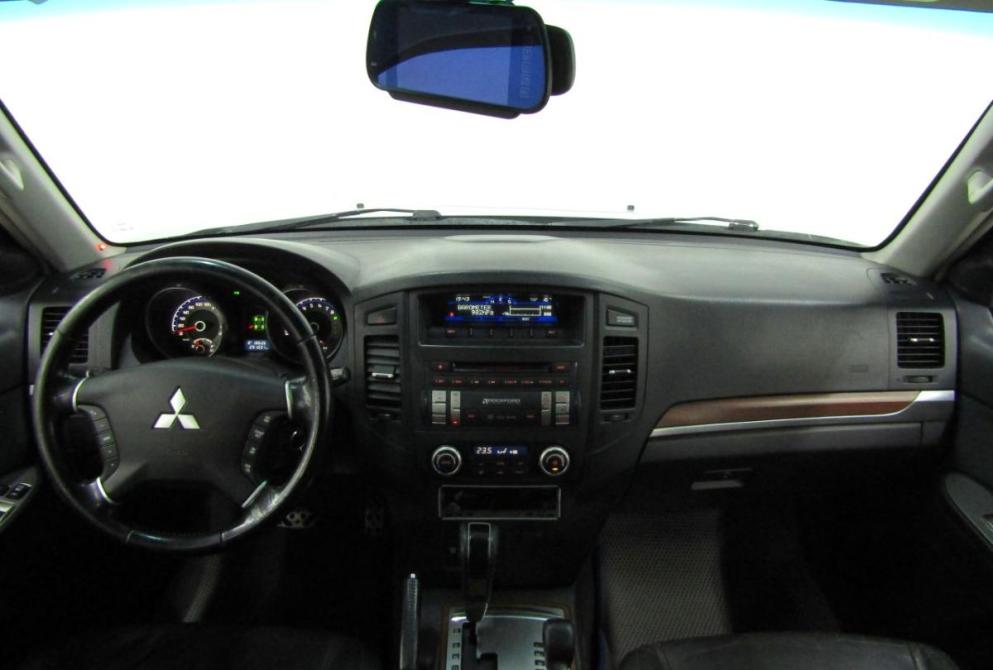 Mitsubishi Pajero IV Екатеринбург  - изображение 17