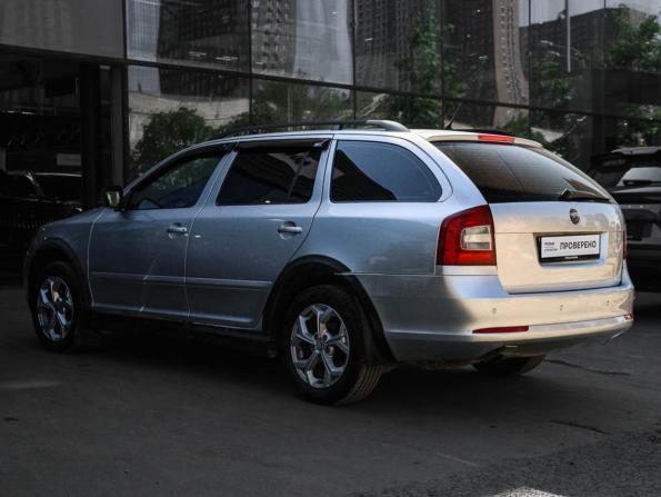 Skoda Octavia II (A5) Рестайлинг с пробегом 2009 года, цена 530 000 рублей, 236393 км, универсал, Автокод Объявления