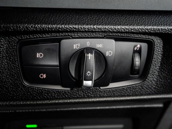BMW 1 серии II (F20/F21) Рестайлинг с пробегом 2015 года, цена 1 370 000 рублей, 43118 км, хэтчбек, Автокод Объявления