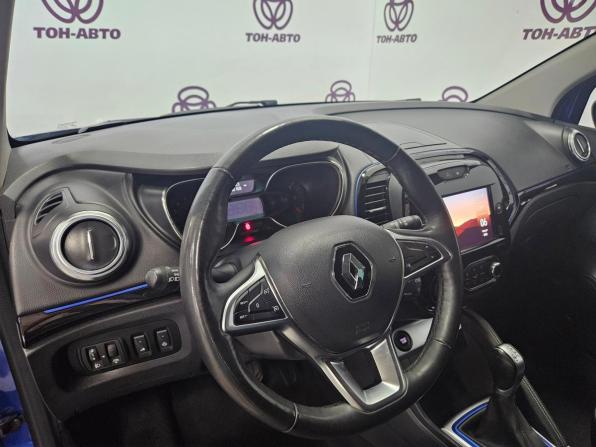 Renault Kaptur I Рестайлинг с пробегом 2020 года, цена 1 698 000 рублей, 64321 км, внедорожник, Автокод Объявления