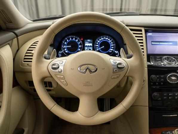 Infiniti QX70 с пробегом 2014 года, цена 2 230 000 рублей, 216602 км, внедорожник, Автокод Объявления