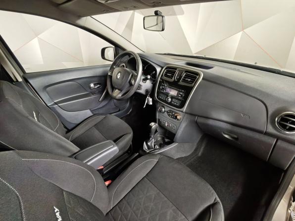 Renault Sandero II с пробегом 2016 года, цена 947 000 рублей, 136166 км, хэтчбек, Автокод Объявления