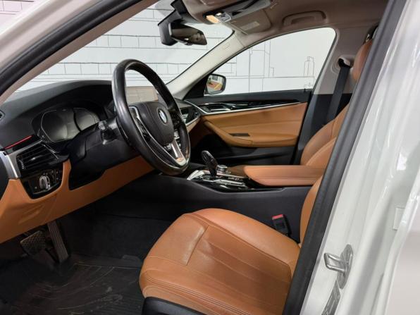 BMW 5 серии VII (G30/G31/G38) Рестайлинг с пробегом 2020 года, цена 2 790 000 рублей, 244000 км, седан, Автокод Объявления