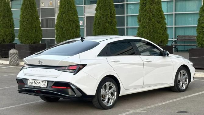 Hyundai Elantra VII (CN7) Рестайлинг с пробегом 2023 года, цена 1 859 000 рублей, 14737 км, седан, Автокод Объявления