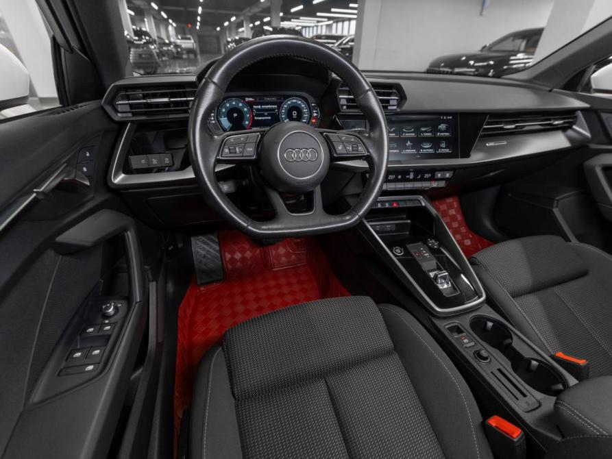 Audi A3 IV (8Y) Москва  - изображение 7