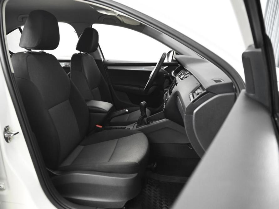 Skoda Octavia III (A7) Ставрополь  - изображение 8