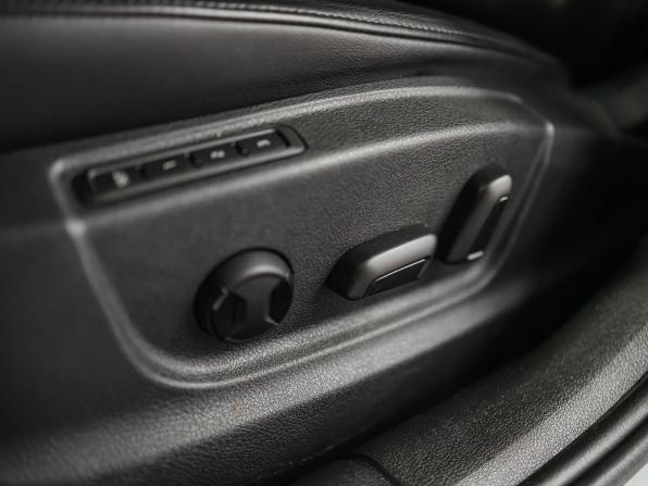 Skoda Octavia III (A7) Рестайлинг с пробегом 2019 года, цена 2 360 000 рублей, 155558 км, лифтбек, Автокод Объявления