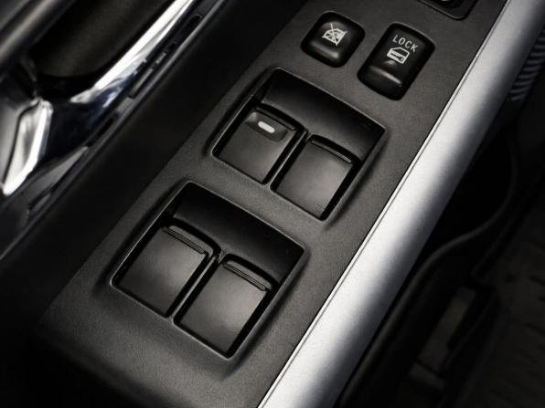 Mitsubishi Outlander II Рестайлинг с пробегом 2010 года, цена 997 000 рублей, 232428 км, внедорожник, Автокод Объявления