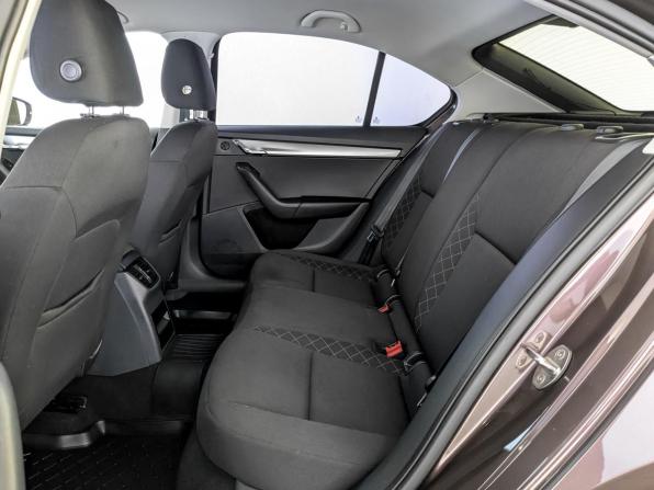 Skoda Octavia III (A7) Рестайлинг с пробегом 2019 года, цена 1 750 000 рублей, 97886 км, лифтбек, Автокод Объявления