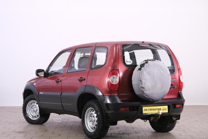 Chevrolet Niva I Рестайлинг с пробегом 2011 года, цена 489 000 рублей, 98000 км, внедорожник, Автокод Объявления