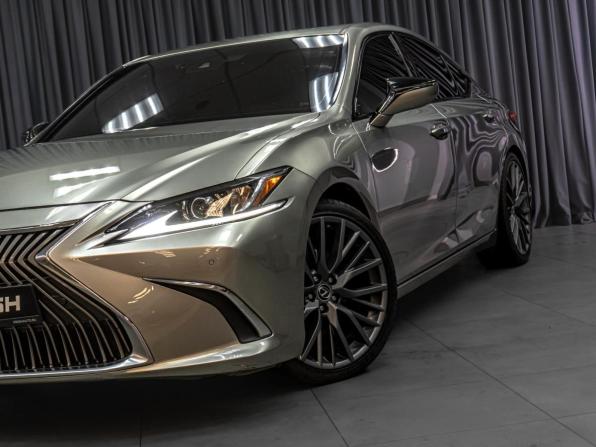 Lexus ES VII с пробегом 2020 года, цена 4 029 000 рублей, 53283 км, седан, Автокод Объявления