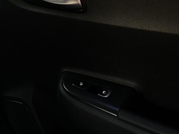 Kia Rio IV Рестайлинг с пробегом 2020 года, цена 1 229 000 рублей, 207605 км, хэтчбек, Автокод Объявления