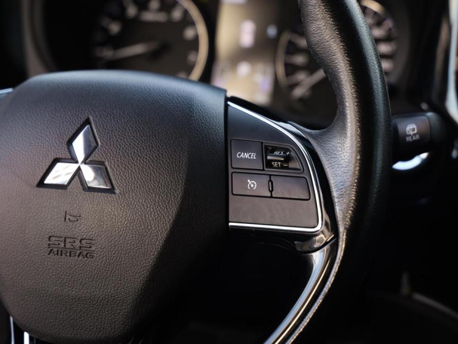 Mitsubishi Outlander III Рестайлинг 2 Санкт-Петербург  - изображение 13