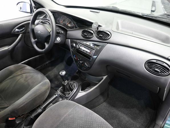 Ford Focus I (North America) с пробегом 2002 года, цена 269 900 рублей, 314476 км, седан, Автокод Объявления