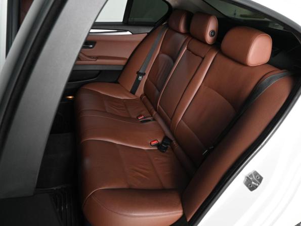 BMW 5 серии VI (F10/F11/F07) Рестайлинг с пробегом 2013 года, цена 1 929 000 рублей, 193066 км, седан, Автокод Объявления