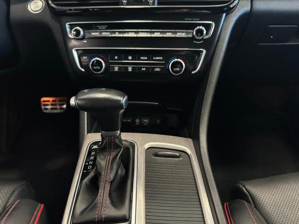 Kia Optima IV Рестайлинг с пробегом 2019 года, цена 2 020 000 рублей, 139300 км, седан, Автокод Объявления