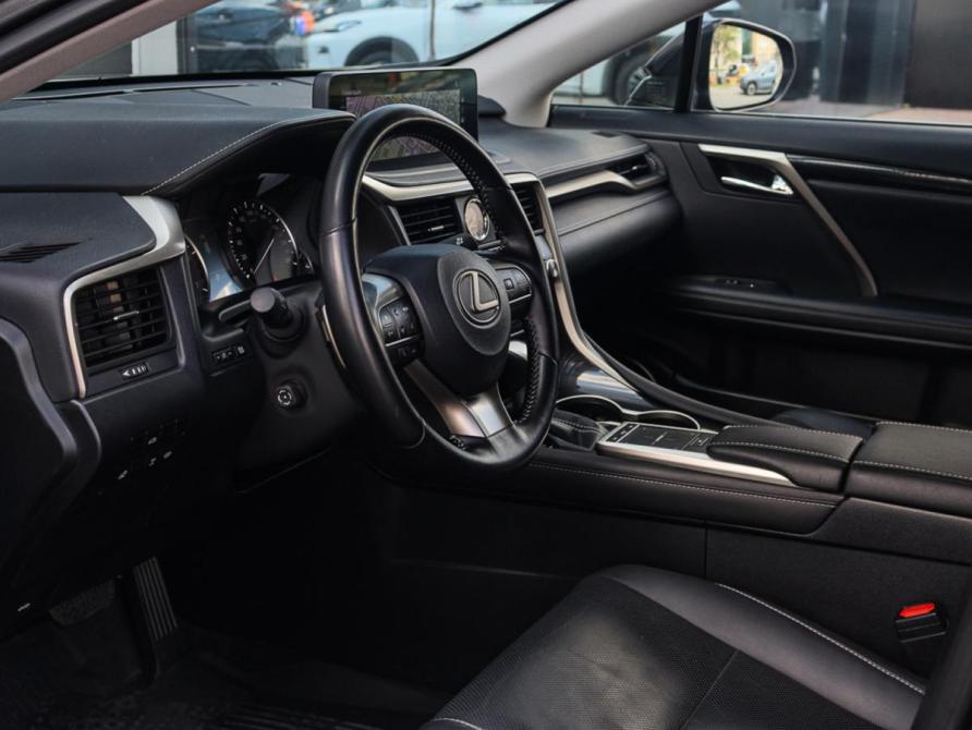Lexus RX IV Рестайлинг Москва  - изображение 15