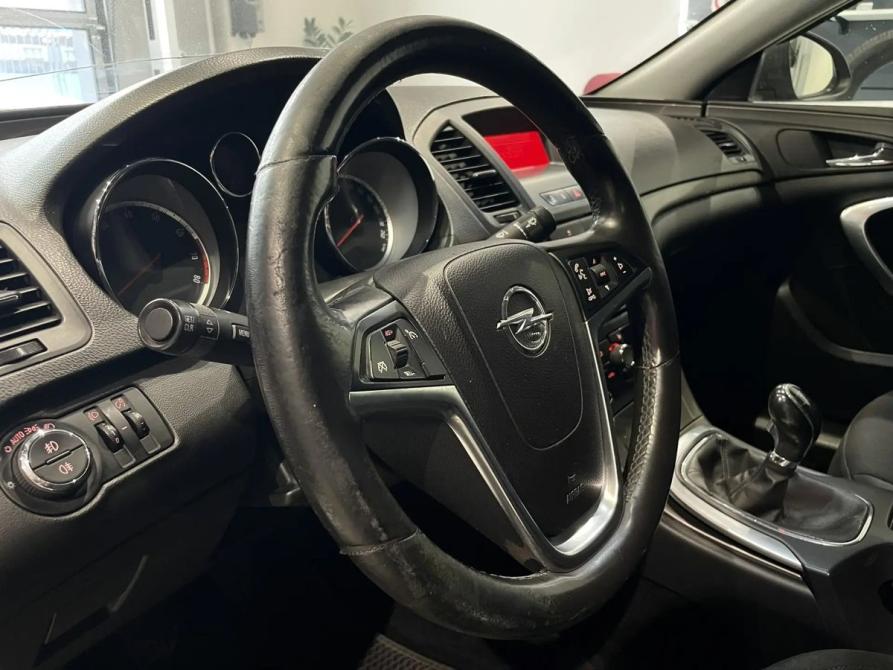 Opel Insignia I Москва  - изображение 12